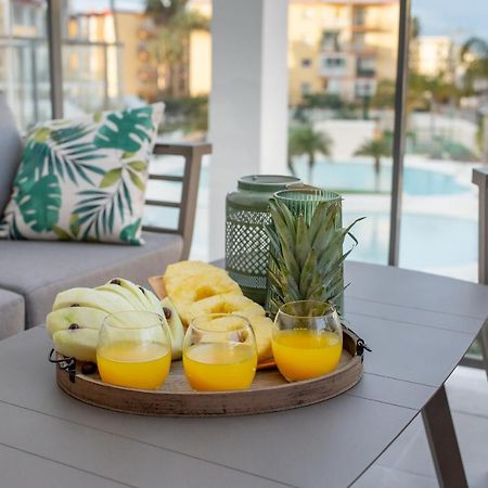 Sunny Apartment In Denia With Outdoor Swimming Pool And Garage Parking Place Included, 300M From The Sandy Beach エクステリア 写真