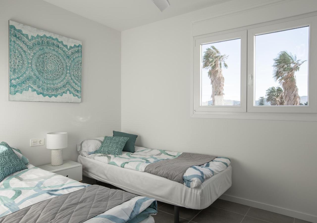Sunny Apartment In Denia With Outdoor Swimming Pool And Garage Parking Place Included, 300M From The Sandy Beach エクステリア 写真