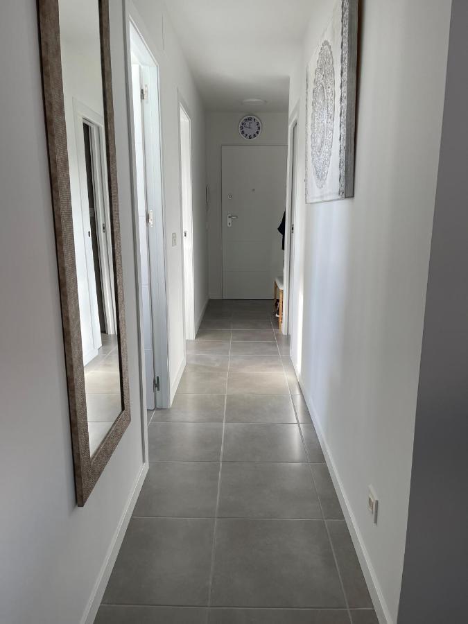 Sunny Apartment In Denia With Outdoor Swimming Pool And Garage Parking Place Included, 300M From The Sandy Beach エクステリア 写真